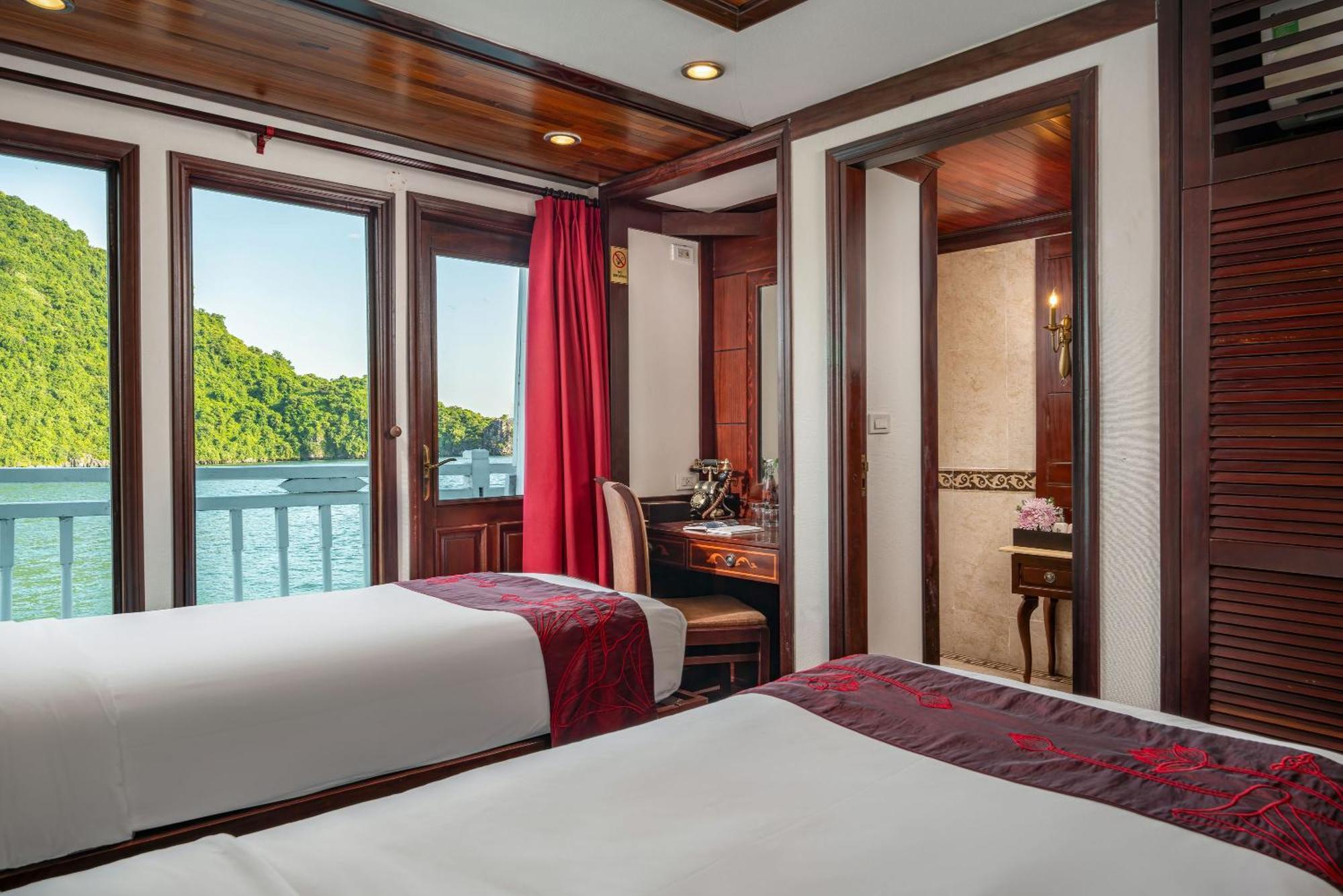Indochina Sails Ha Long Bay Hotel Exterior photo